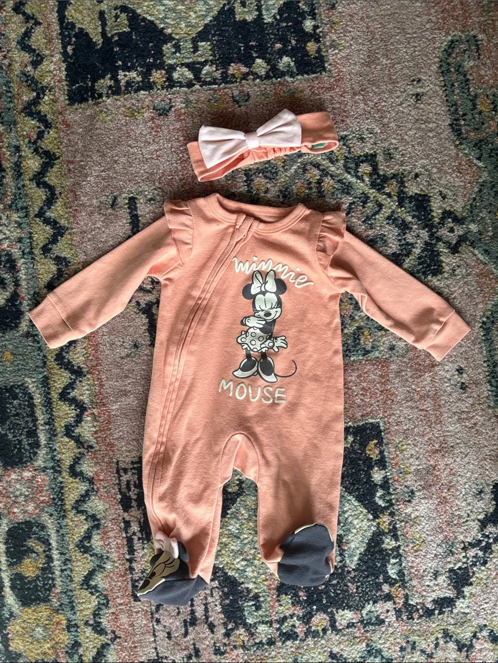 Disney Baby Minnie Mouse Sleeper Onesie Long Sleeve Baby Girl Girls 3M Bow